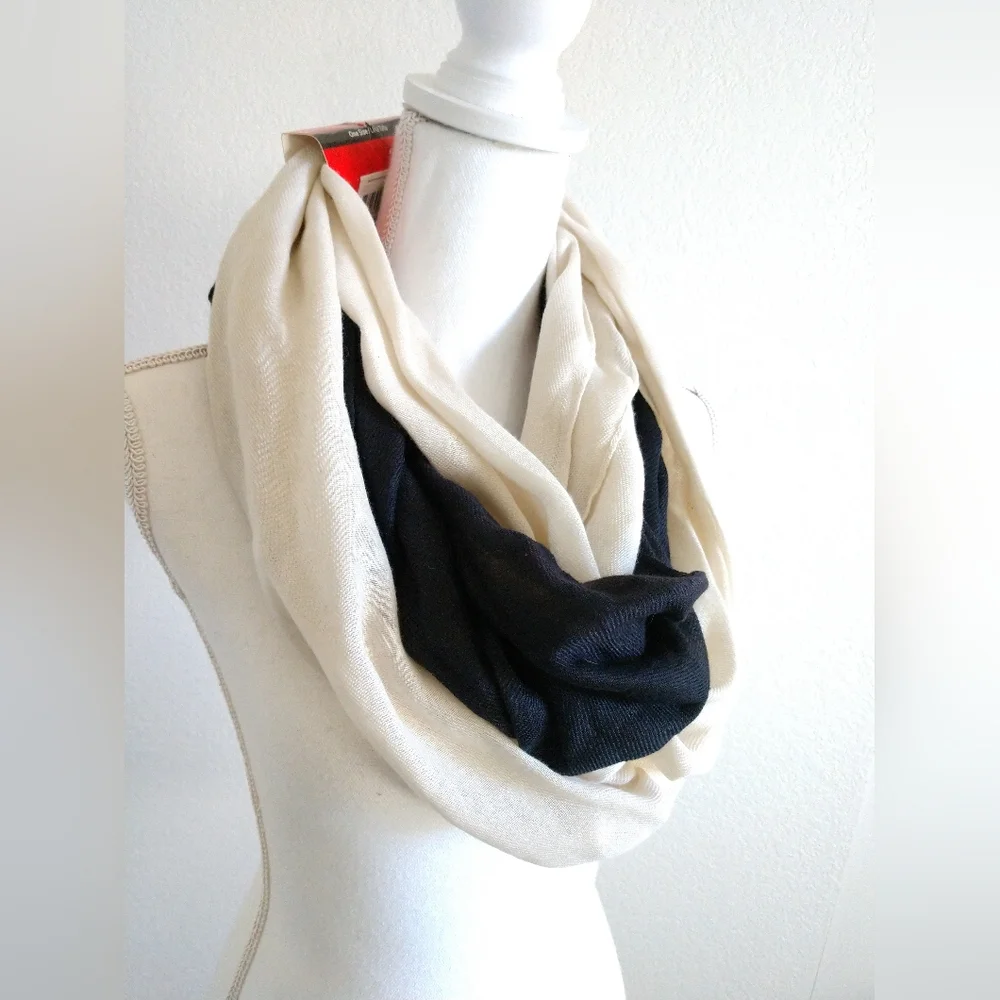 NEW Two Pack Infinity Scarf Fashion Scarves White/Cream with Black Walmart 6009